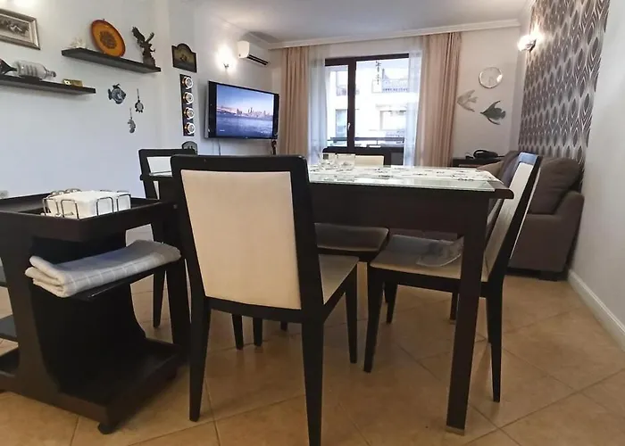 Premium Oasis Club Apartman Lozenec