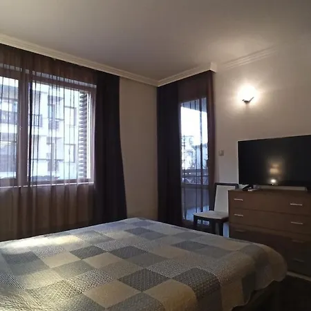 Premium Oasis Club