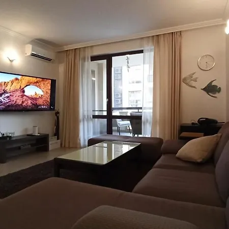 Premium Oasis Club 아파트